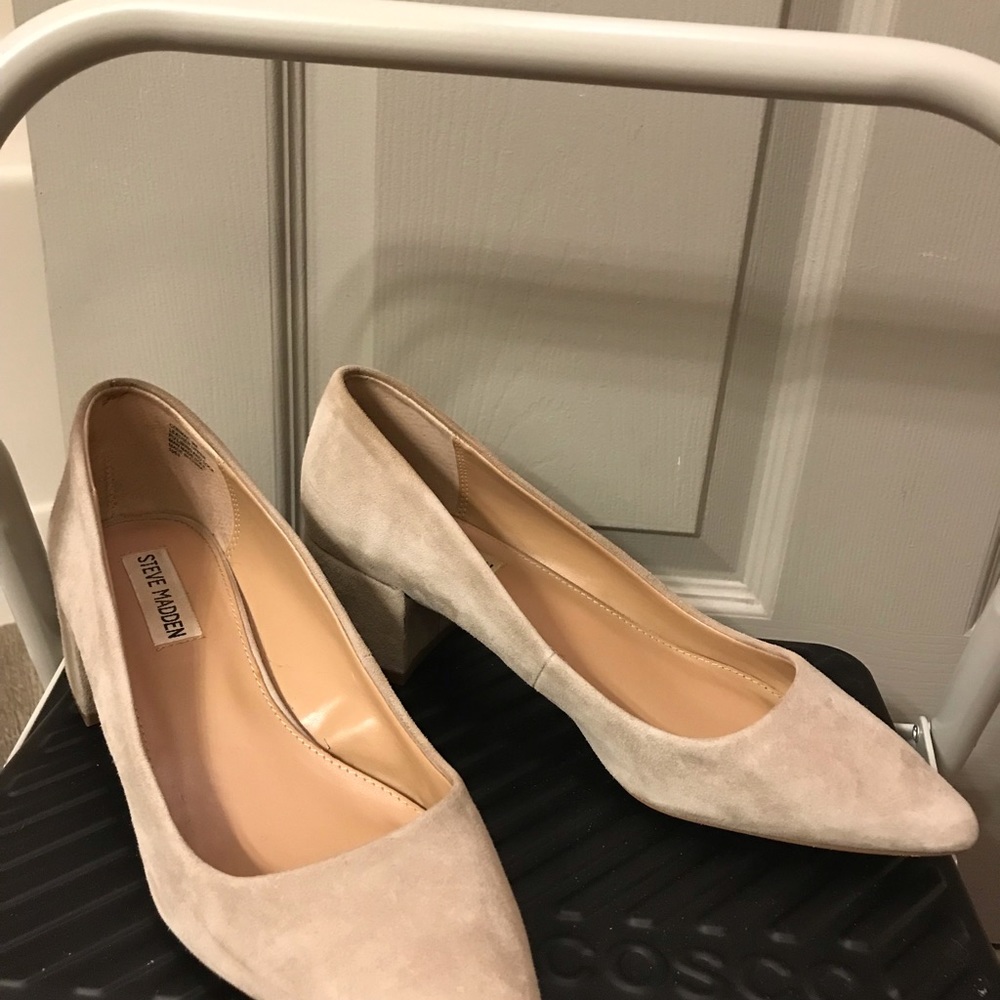 Steve Madden heels grey suede